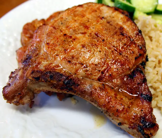 Plated-Grilled-Pork-Chop